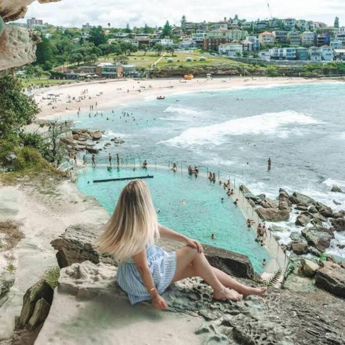 Stylish 1 Bedroom Best Location Sydney Buitenkant foto